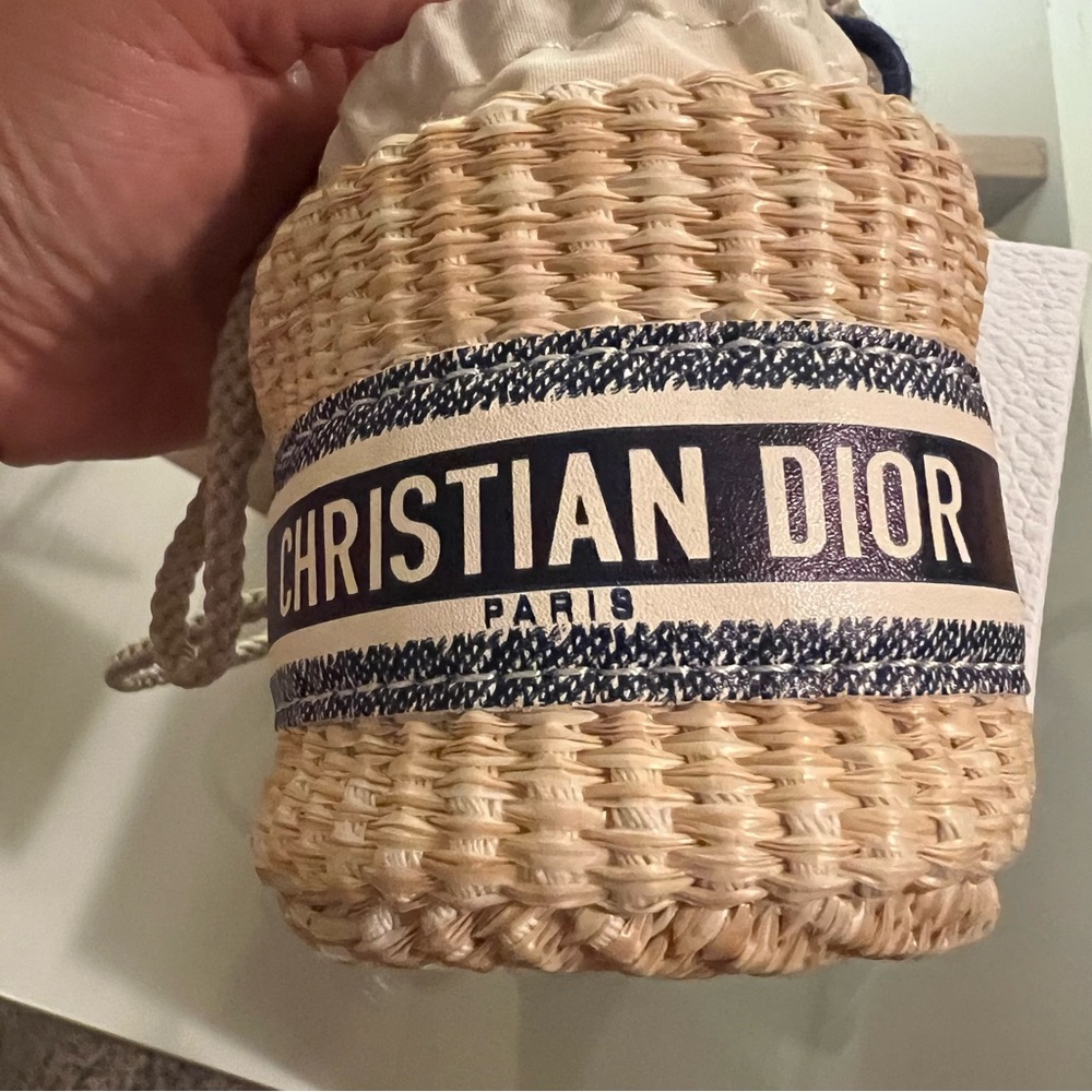 Dior Straw Bucket Crossbody Bag with Navy Logo Band and Gold Hardware - Picture 5 of 10